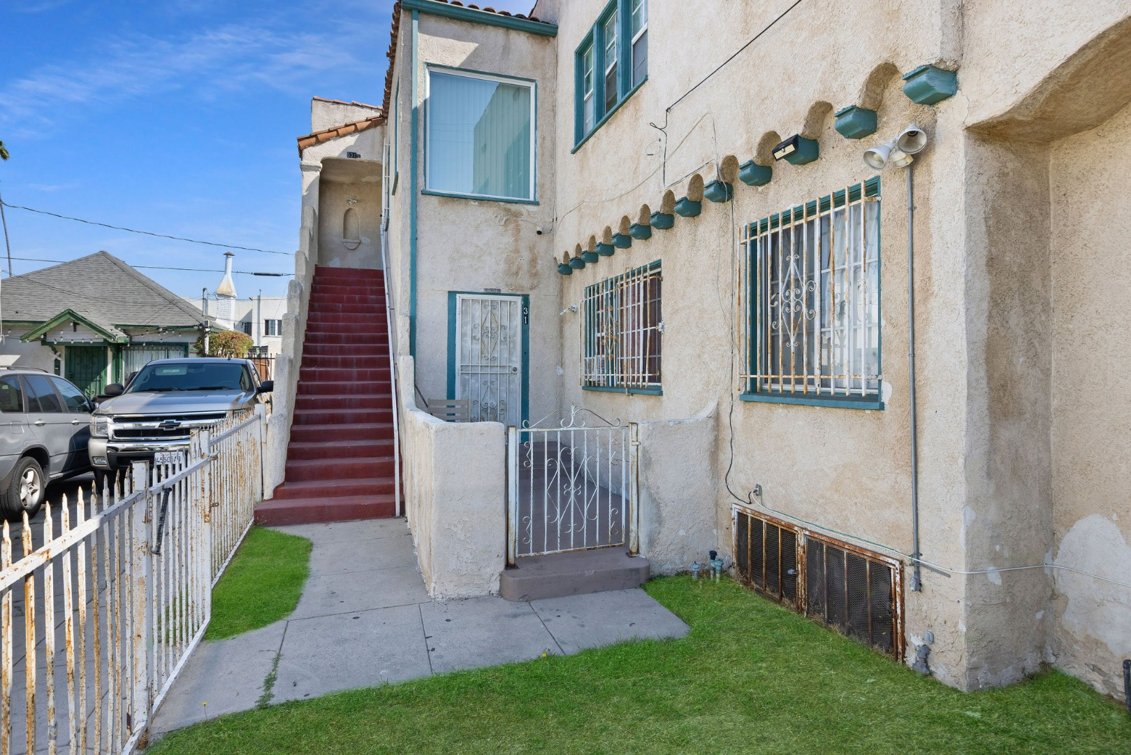 Property thumbnail image